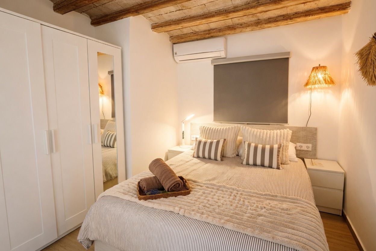 2 chambres, bureau, fer et planche à repasser, Wi-Fi gratuit