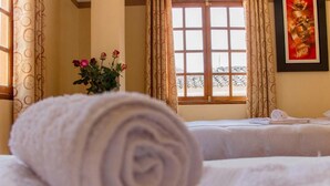 Unclassified image, 5 of 103, button - Hotel Qosqo Inka Dorado (Ollantaytambo)