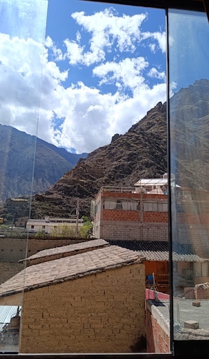 Mountain view - Hotel Qosqo Inka Dorado (Ollantaytambo)