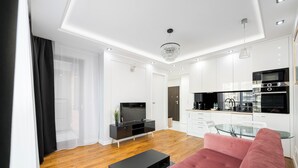 Living area - Wola Grzybowska Lavish Apartment (Warszawa)