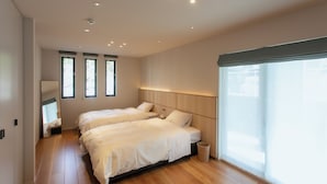 Ảnh chưa phân loại, 2 trong số 53 ảnh, nút