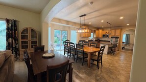 Dining - Parkside 4-BR – Game Room, Waffles, Pets OK (Orem)