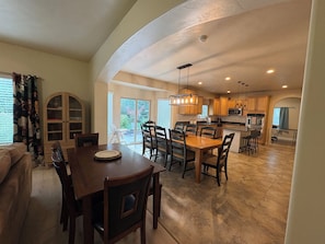 Dining - Parkside 4-BR – Game Room, Waffles, Pets OK (Orem)