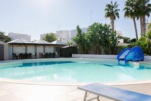 Pool - Vrbo Property (Bari)