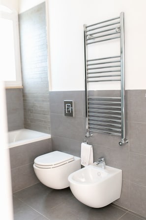 Bathroom - Vrbo Property (Bari)