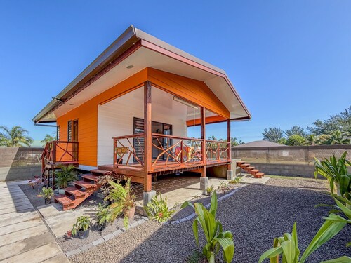 FARE TAHI - A tropical retreat with a pool