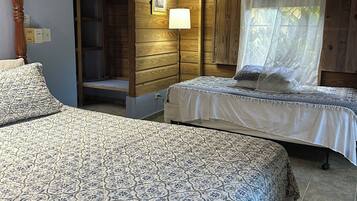 WiFi, bed sheets