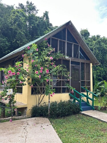 Private cabins in the mountains/ bed & breakfast in Arecibo