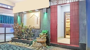 Spa - Townhouse Zoo Road Near Guwahati (Guwahati)