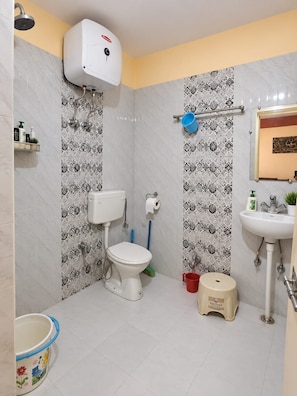 Unclassified image, 4 of 18, button - RR Homestay (Varanasi)