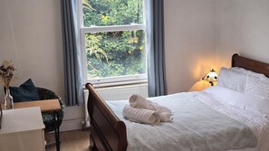 Room - Peaceful rooms in Brixton with a private bathroom (London)