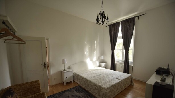 Room - Vrbo Property (Leichlingen)