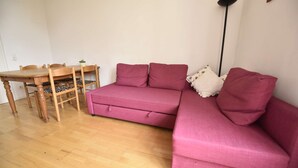 Living area - Vrbo Property (Leichlingen)