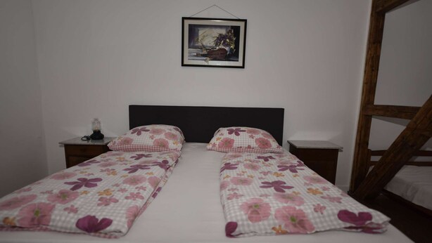 Room - Vrbo Property (Leichlingen)