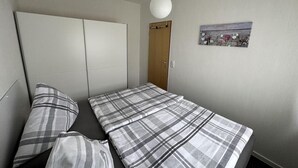 Room - Vrbo Property (Dornum)