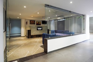 Lobby - Super Townhouse Central Bazar Road (Nagpur)