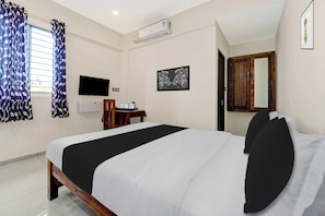 Classic Room - Super Townhouse Trivandrum Padmanabha (Trivandrum)