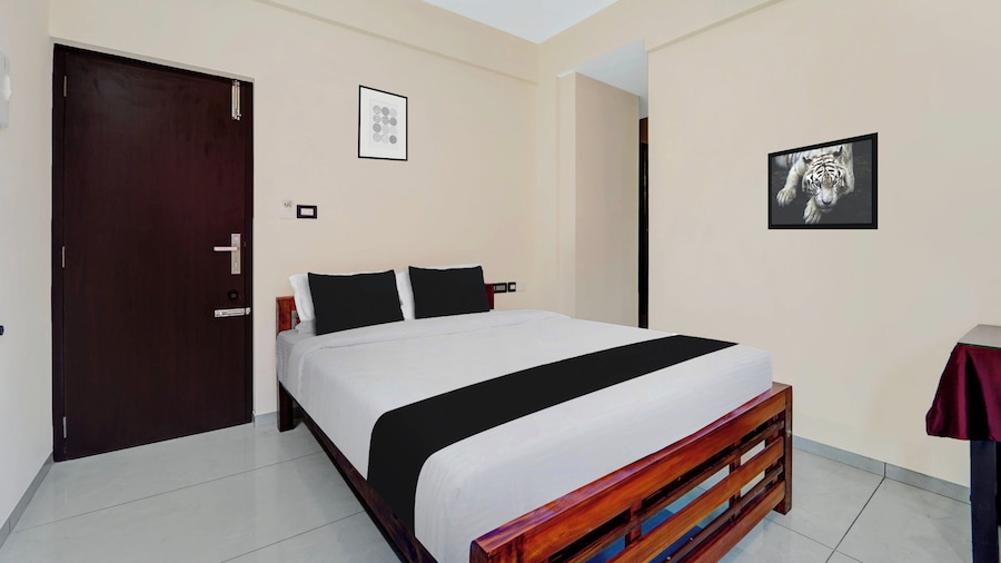 Super Townhouse Trivandrum Padmanabha