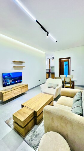 Pleasant 2-bedroom apartment with AC in vibrant Kigali