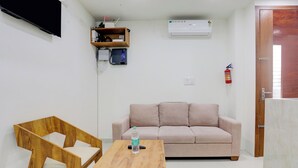 Living area - Townhouse Maralkunte Kateramma Temple (Bangalore)