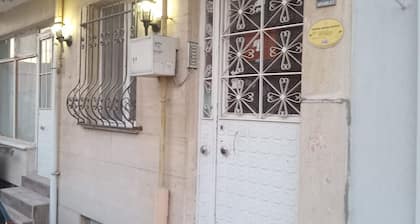 Aileler İçin Bahçeli, Konforlu 3 Odalı Daire Self Check-in