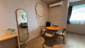 Unclassified image, 5 of 72, button - Pink Beach Coliving  (Kabupaten Manggarai Barat)