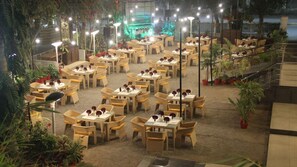 Servei de restauració a l'aire lliure