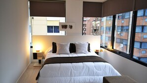 Ảnh chưa phân loại, 3 trong số 26 ảnh, nút