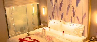 Lifeng Hotel