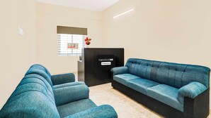 Lobby - Townhouse Oak Bangalore Horamavu Agara (Bangalore)