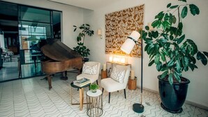 Unclassified image, 5 of 64, button - L Otel Doce 18 Concept House (San Miguel de Allende)