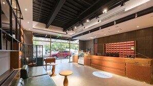 Lobby - James Joyce Coffetel (Beijing)