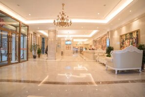 Lobby - Vienna International Hotel (Xinyang)