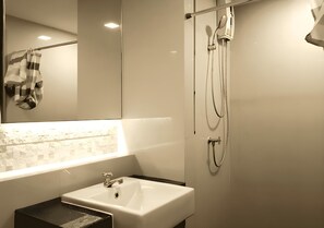 Bathroom - Rangsit Residence & Hotel (Thanyaburi)