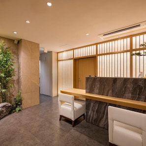 Unclassified image, 4 of 49, button - Hotel Minato Azabu-juban (Tokyo)