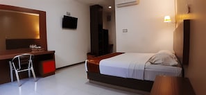 Unclassified image, 5 of 12, button - Hotel Zamrud Malioboro (Yogyakarta)