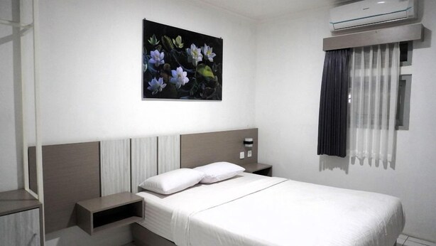 Room - Hotel Selamat Syariah Sukabumi (Sukabumi)