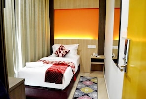 Ảnh chưa phân loại, 5 trong số 12 ảnh, nút