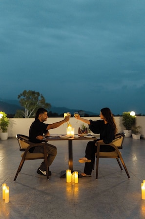 Couples dining - The Halt Stays (Haldwani)