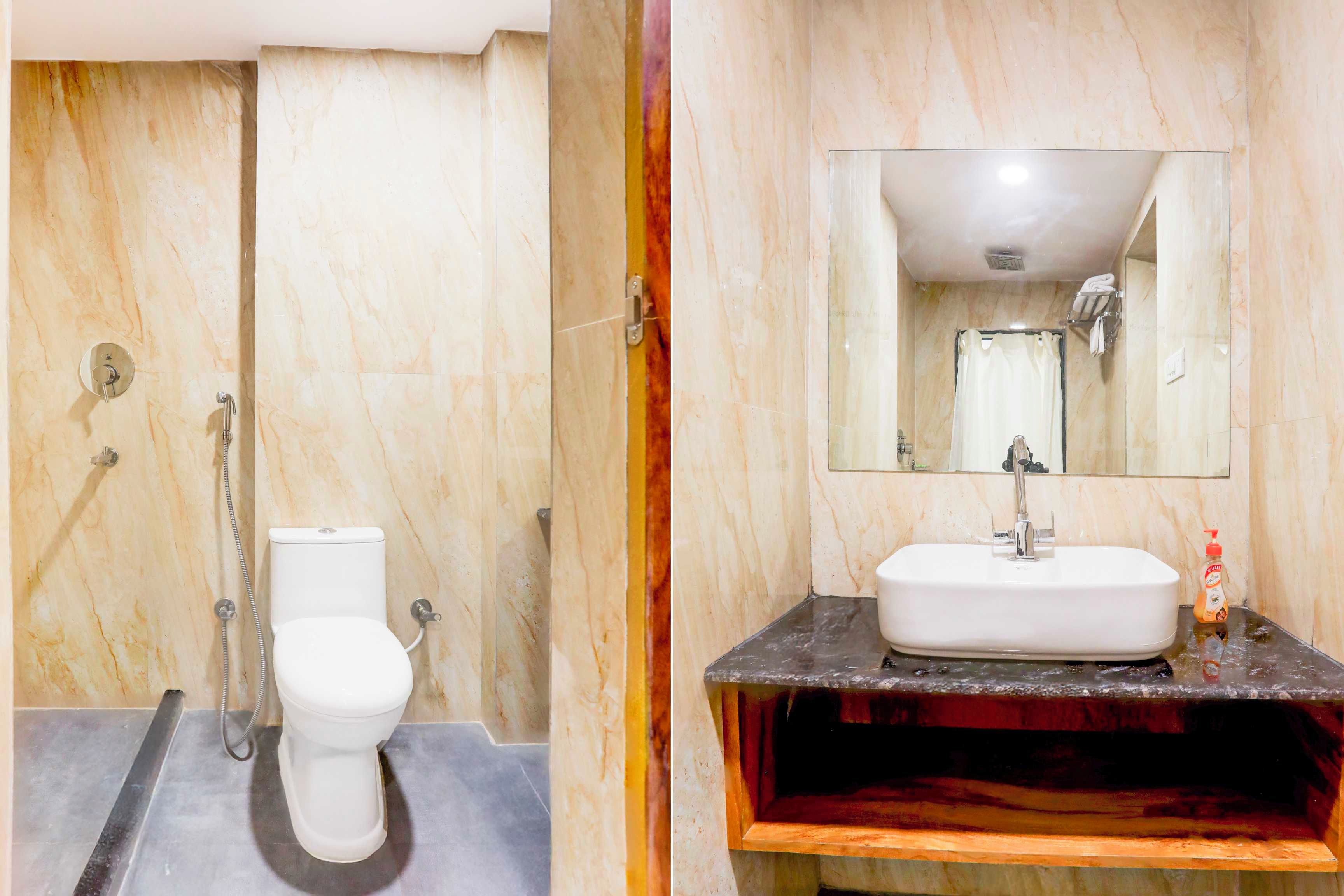 Suite | Bathroom | Shower, free toiletries, soap, shampoo
