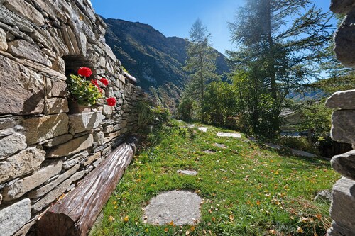 Gîte l'Erablo – Chalet Les Abeillos in Bonneval-sur-Arc, Vanoise National Park