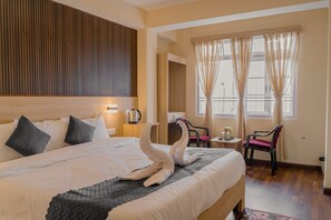 Unclassified image, 2 of 4, button - Hotel Kasturi Continental (Gangtok)