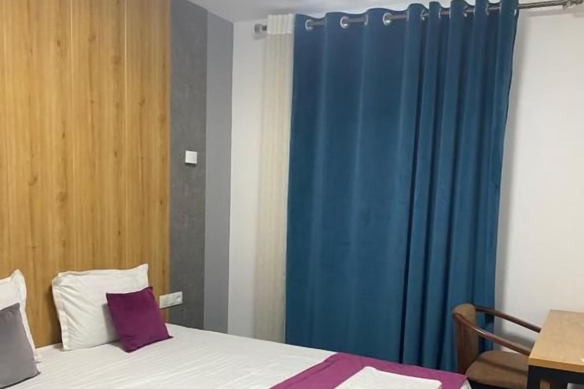 Standard Double Room, City View | Soundproofing, free cots/infant beds, free WiFi, bed sheets