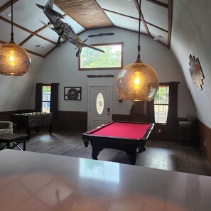 Spielezimmer