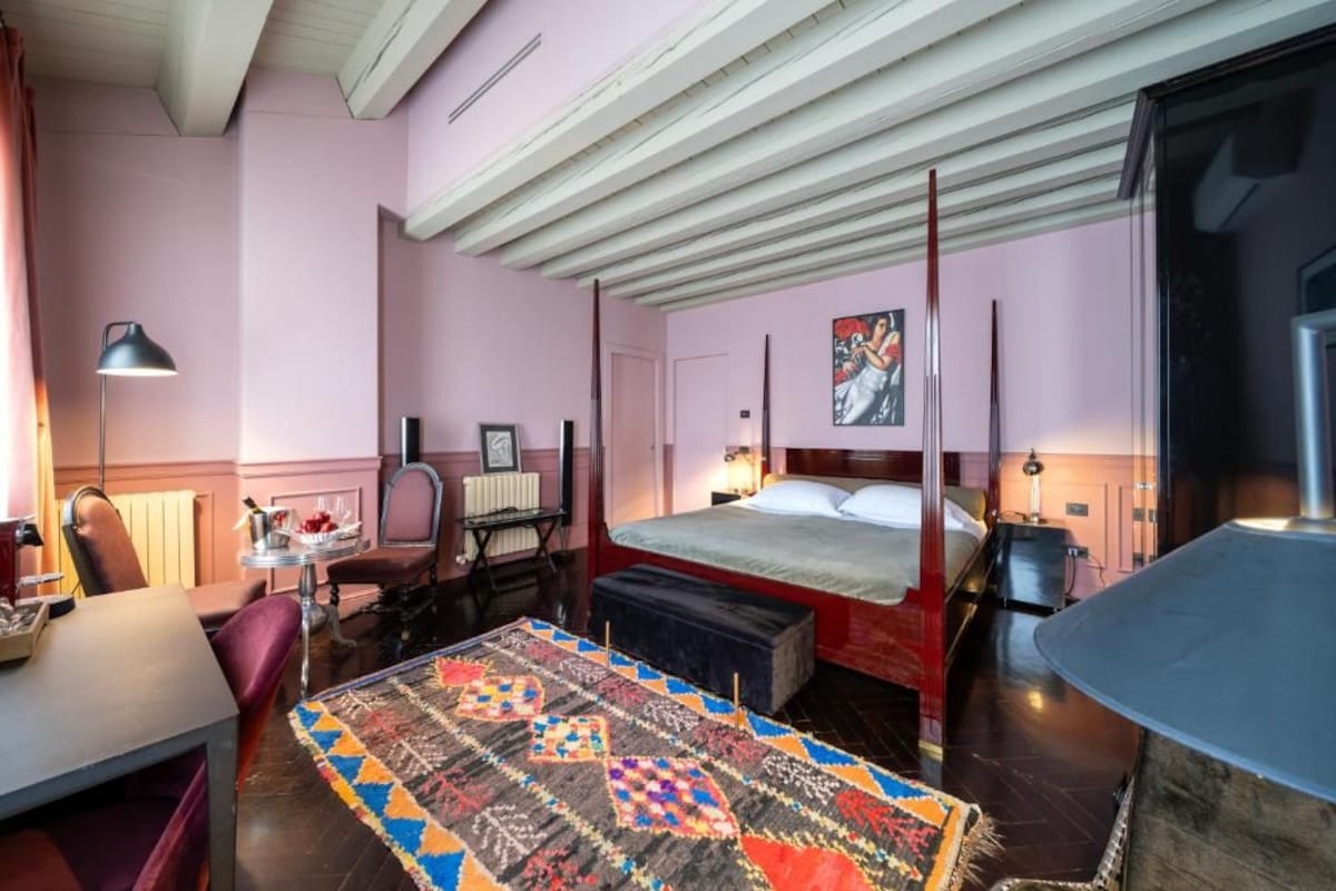 Junior Suite, Balcony, Courtyard Area