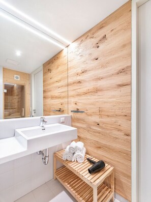 Ảnh chưa phân loại, 5 trong số 33 ảnh, nút