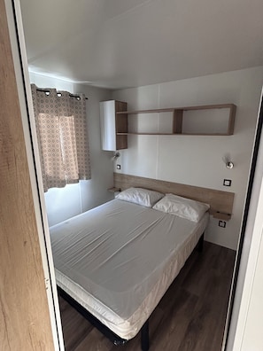 Unclassified image, 3 of 15, button - Vrbo Property (Litteau)