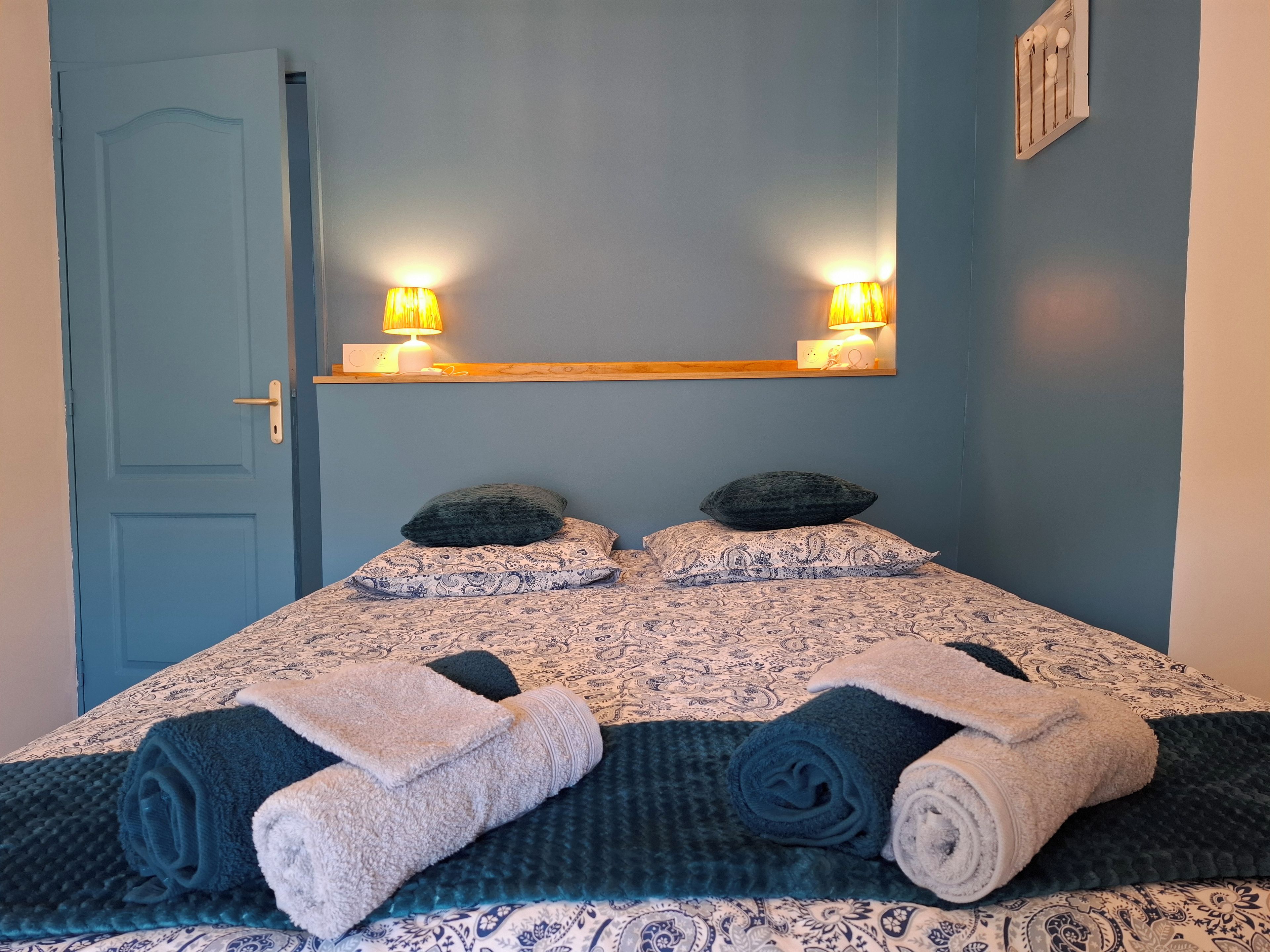 2 bedrooms, travel crib, WiFi, bed sheets