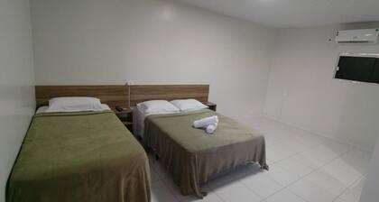 Hotel Verde Mares