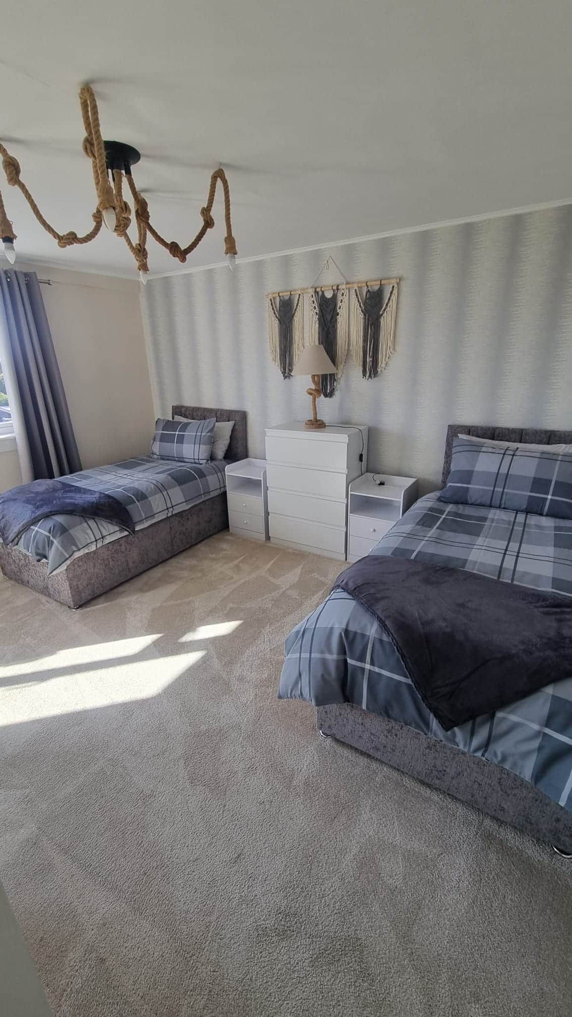 Iron/ironing board, WiFi (free), bed sheets